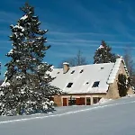 Hotel La Ferme Du Bois Barbu 2*