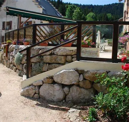 Hotel La Ferme Du Bois Barbu 2*