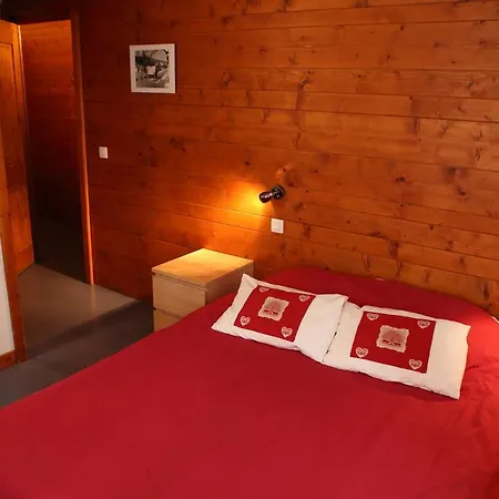 La Ferme Du Bois Barbu 2*
