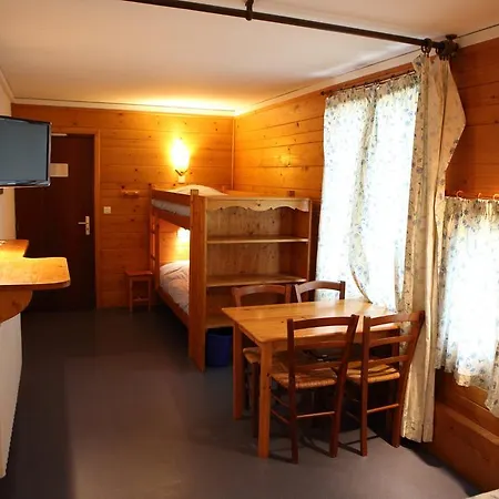 La Ferme Du Bois Barbu Hotel 2*