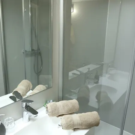 La Ferme Du Bois Barbu 2*