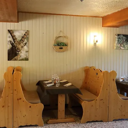 La Ferme Du Bois Barbu 2*